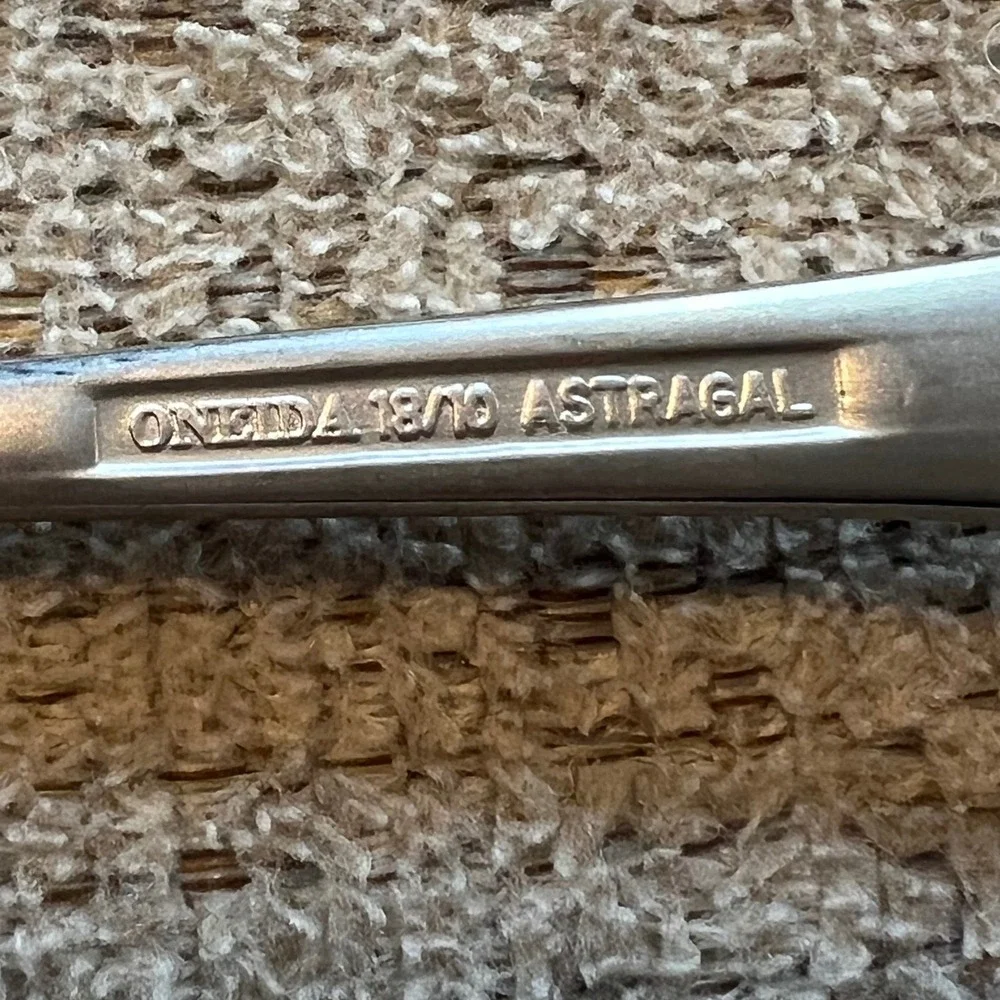Oneida Astragal 18/10 Stainless Set of 3 Teaspoons Satin Finish Handle Flatware